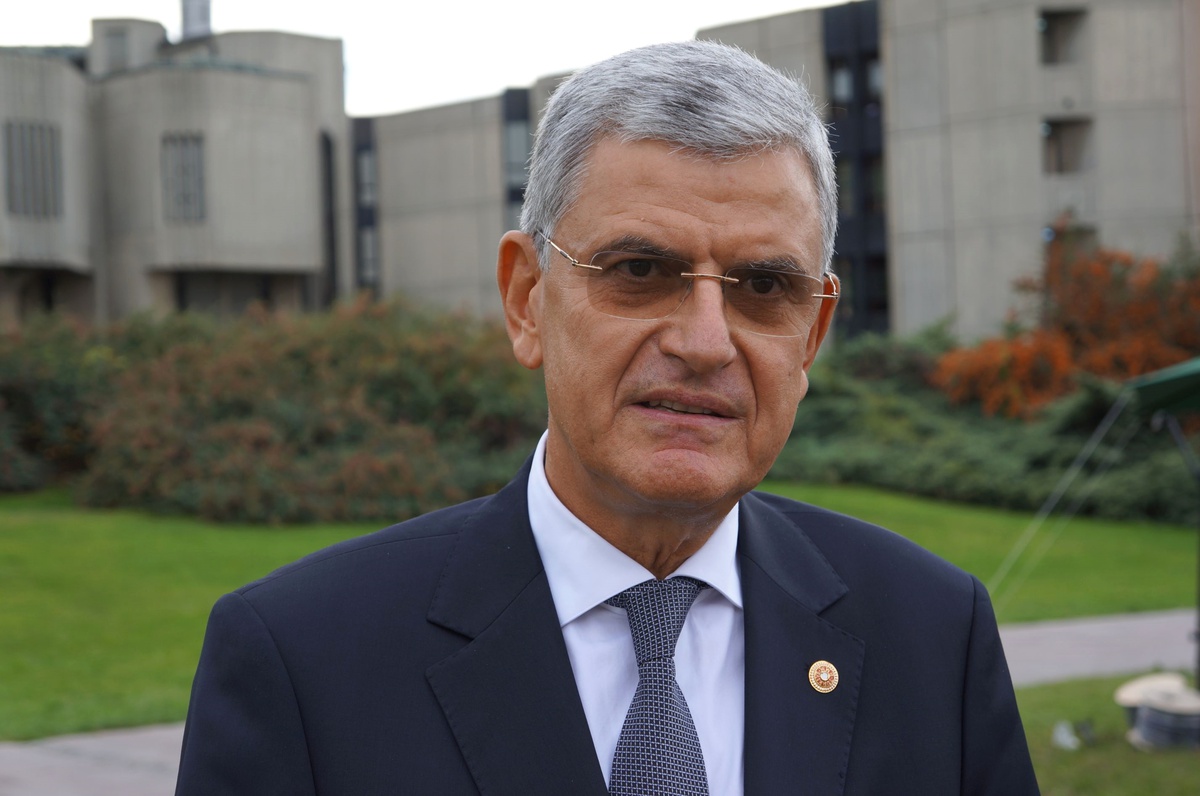 Bozkır: Darbecilerde Değil, Darbeye Karşı Koyanlarda Bayrak Vardı