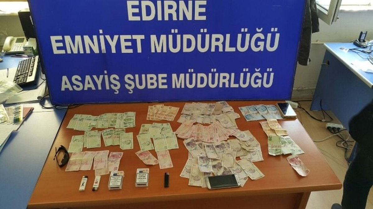 Çikolata\' Hırsızları Tutuklandı
