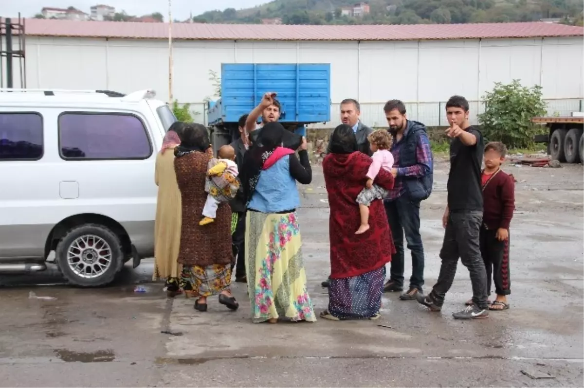 Çocuklarını Dilendiren Suriyeliler Gözaltına Alındı