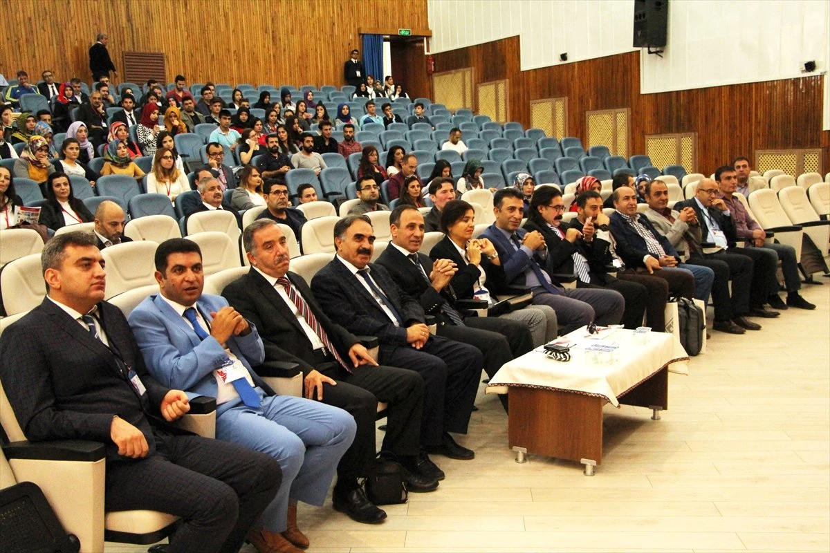 Elazığ\'da "1. Uluslararası Sosyal Bilimler Sempozyumu"