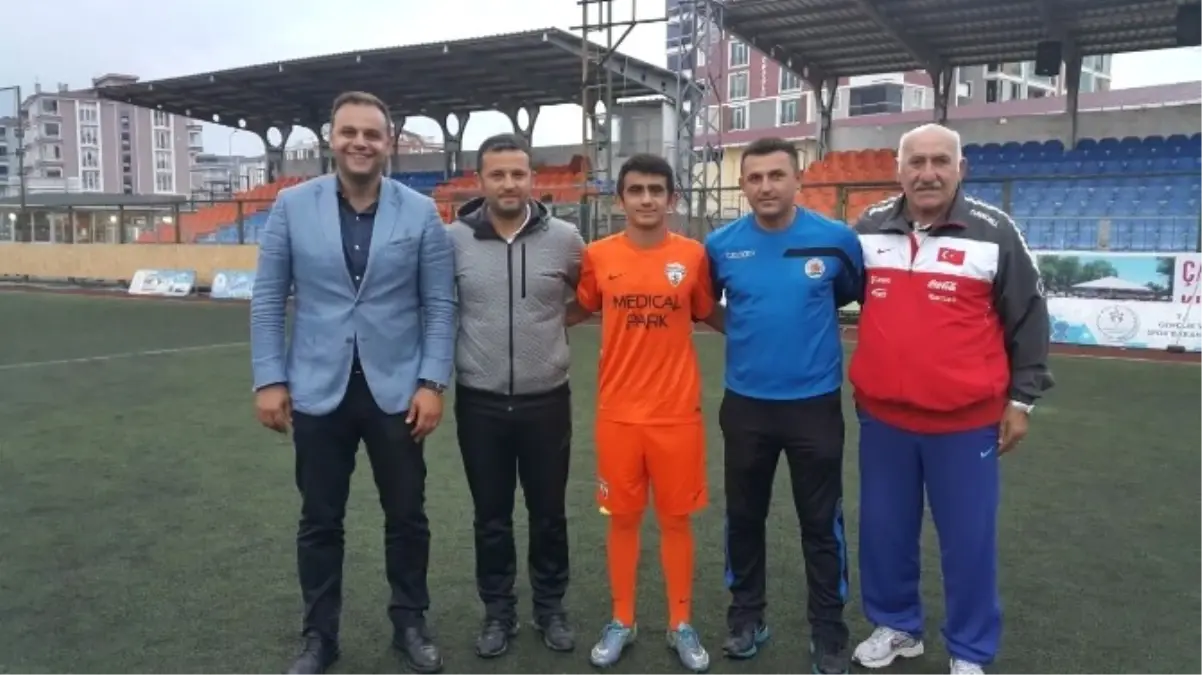 U-15\'in Golcüsü Emirhan Ergün Galatasaray\'da