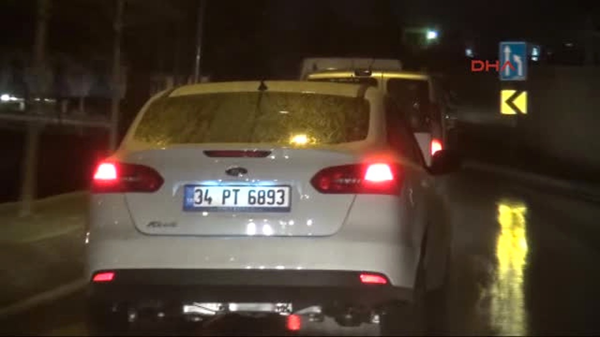 Izmir? de Fetö Operasyonu 19 Gözaltı