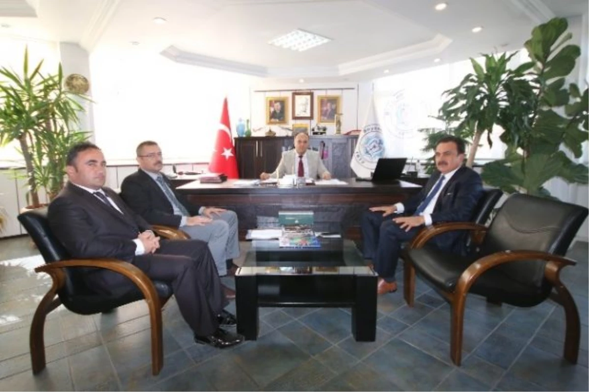 Konya Gsim Müdürü Ersöz, Başkan Özaltun\'u Ziyaret Etti