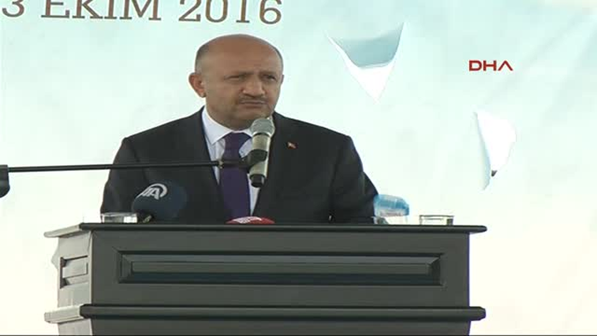 Niğde Milli Savunma Bakanı Fikri Işık Şehit Astsubay Ömer Halisdemir Parkı\'nın Açılışına Katıldı