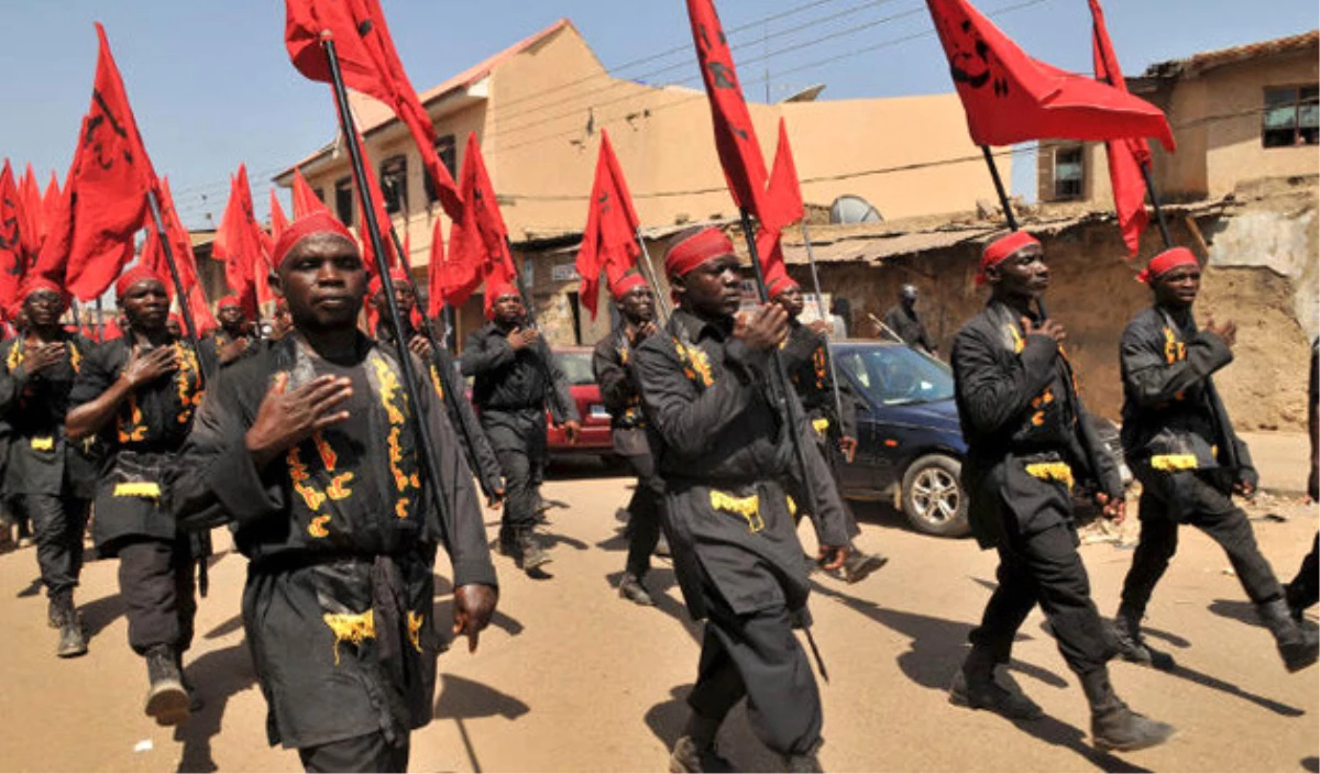 Nijerya\'da Şiilerle Güvenlik Güçleri Arasında Çatışma: 9 Ölü