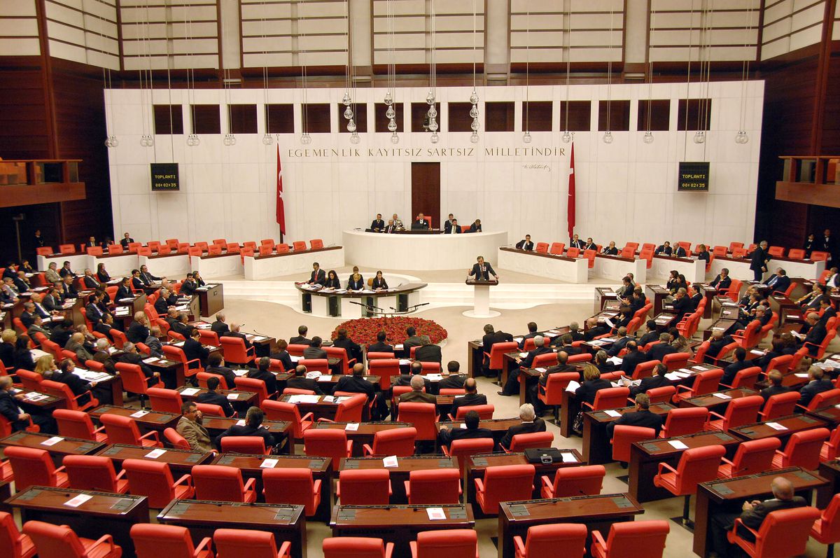 Olağanüstü Hal\'in Uzatılmasına Dair Karar Resmi Gazete\'de Yayımlandı