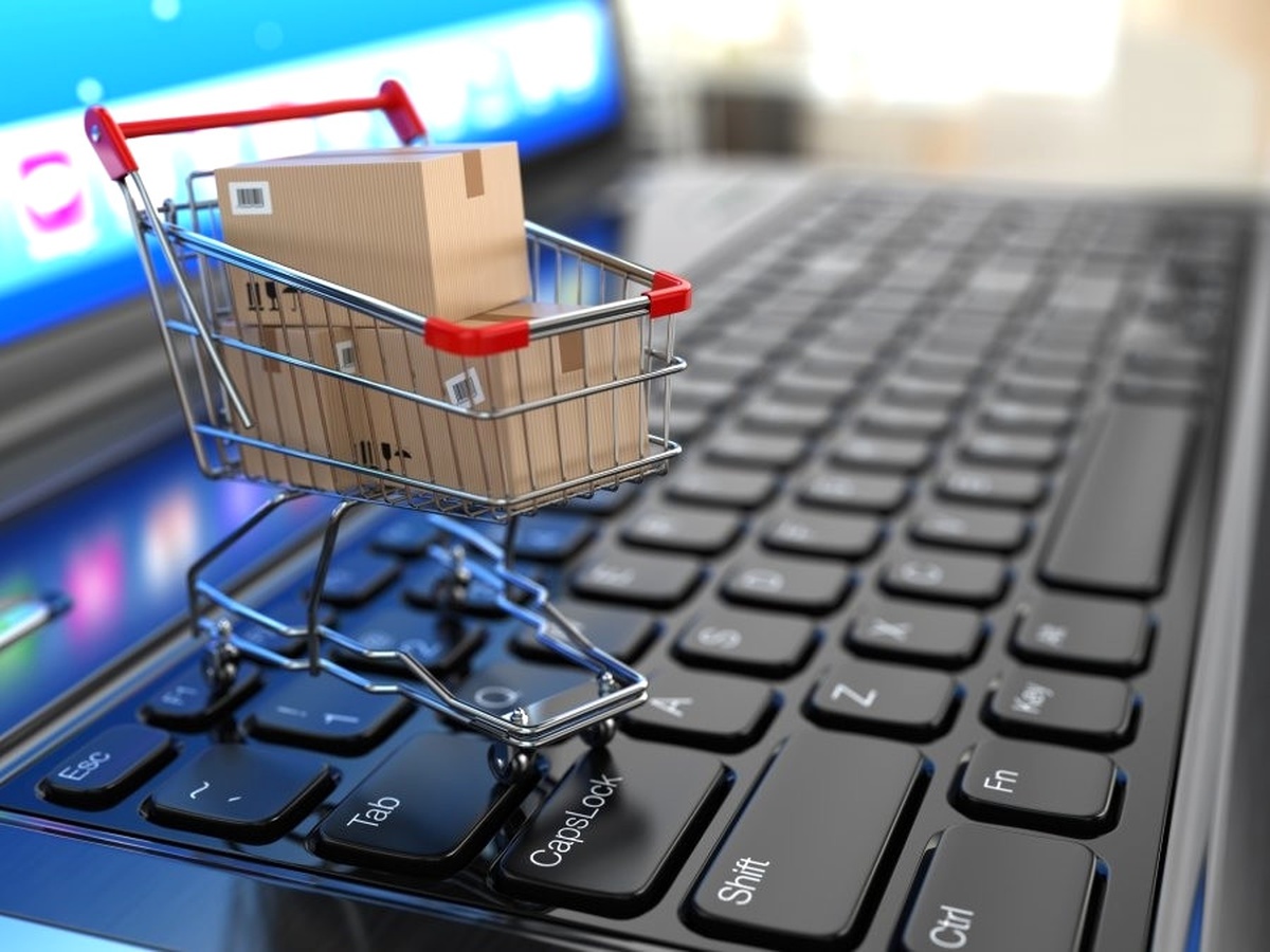 Online Alışverişte Erkekler Kızları Geçti
