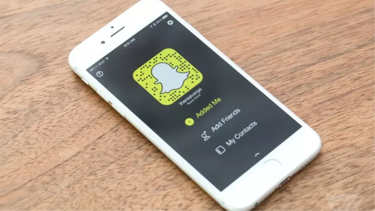 Snapchat Sonunda Halka Açılıyor