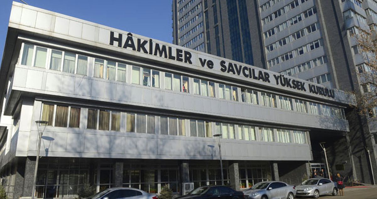 Son Dakika! HSYK, 184 Hakim ve Savcıyı Açığa Aldı