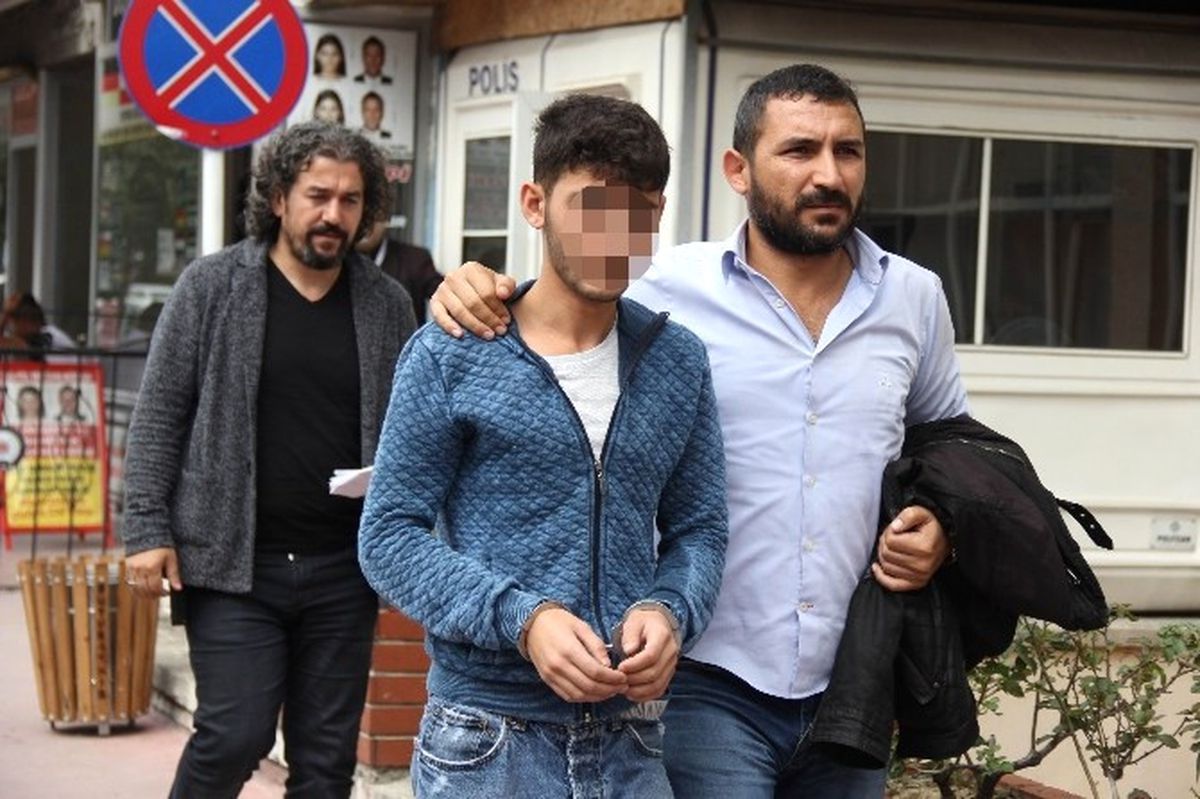 4 Kişiye Uyuşturucu Satan Genç Bonzai ile Yakalandı