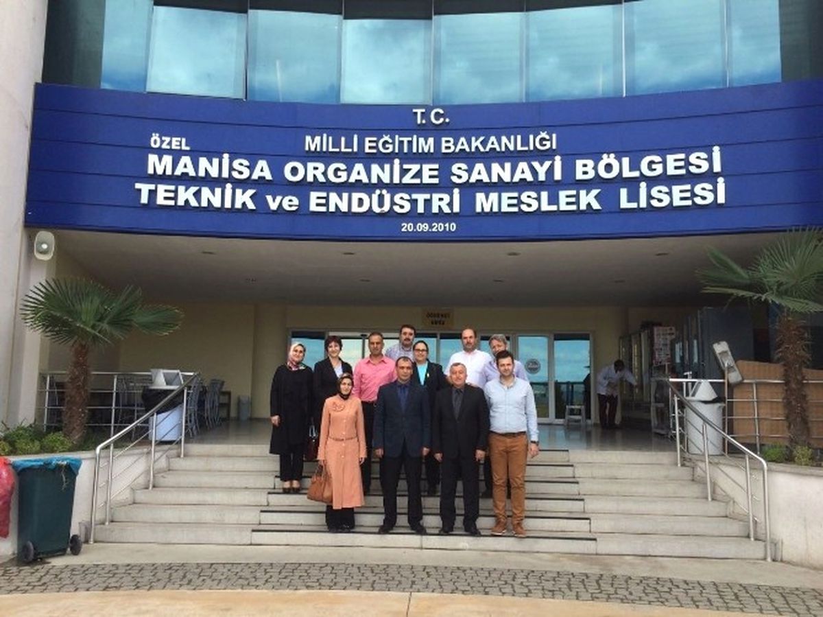 Ar-Ge Biriminden Eğitimcilere Proje Tanıtım Eğitimi