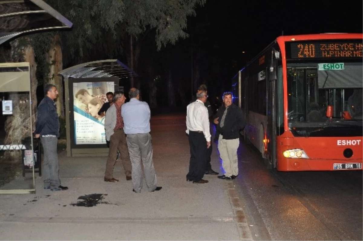 Belediye Otobüsünde 2 Kişiyi Yakan Şahıs Serbest Bırakıldı