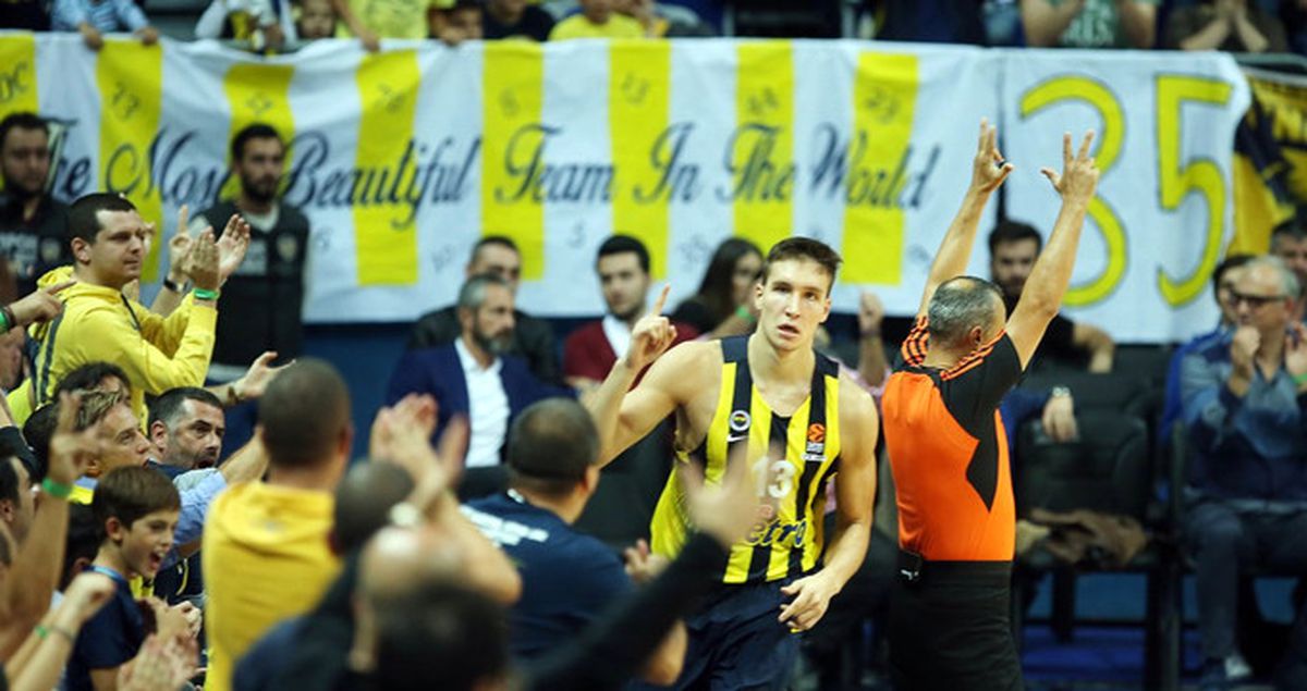 Fenerbahçe, Brose Bamberg'i 67-66 Yendi