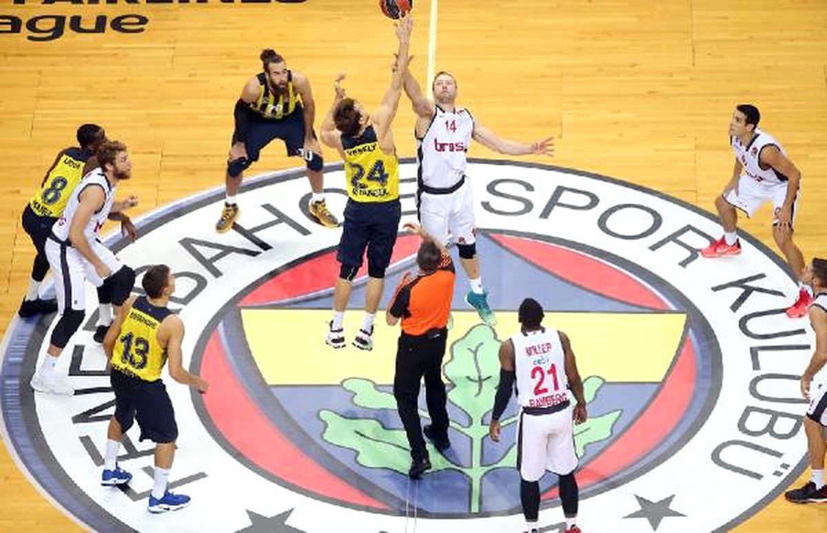 Fenerbahçe, Euroleague\'e Galibiyetle Başladı