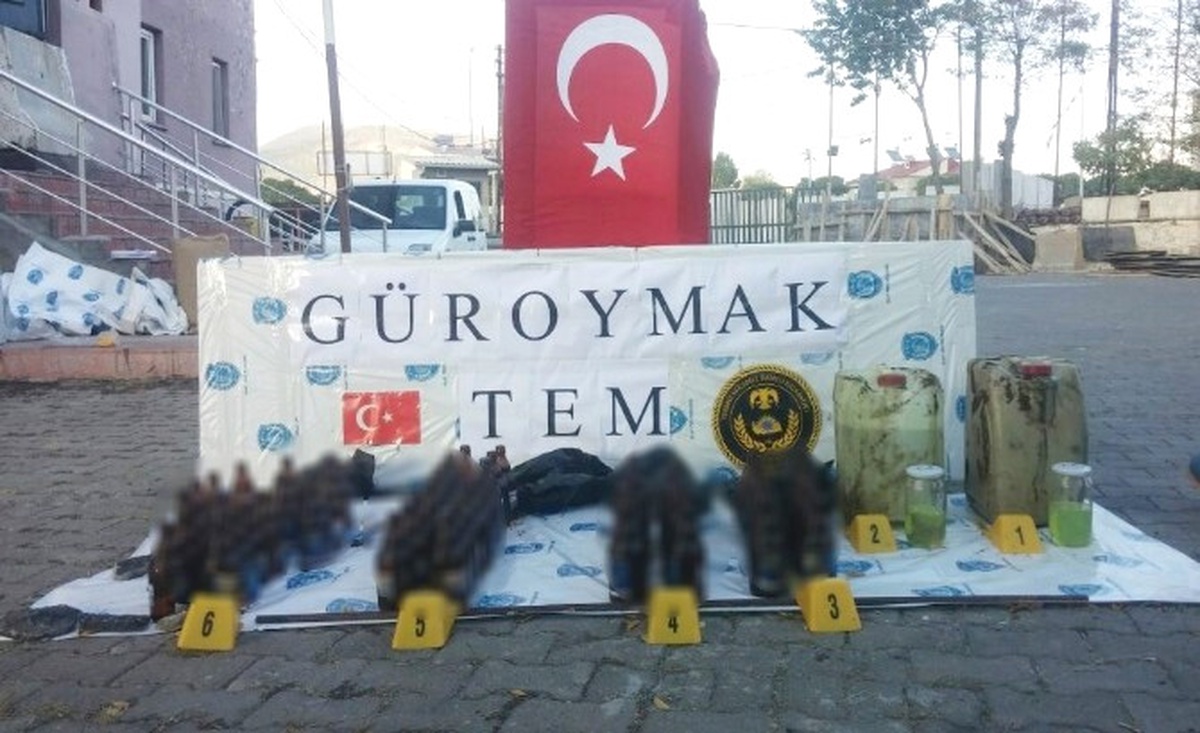 Güroymak\'ta Molotof Yapımı Malzemesi Ele Geçirildi