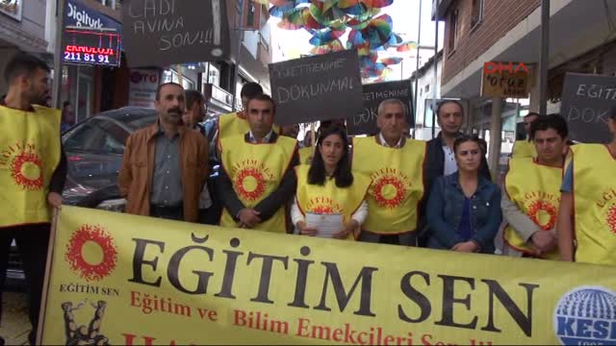 Hakkari\'de Eğitim-Sen\'den Açığa Alma Tepkisi