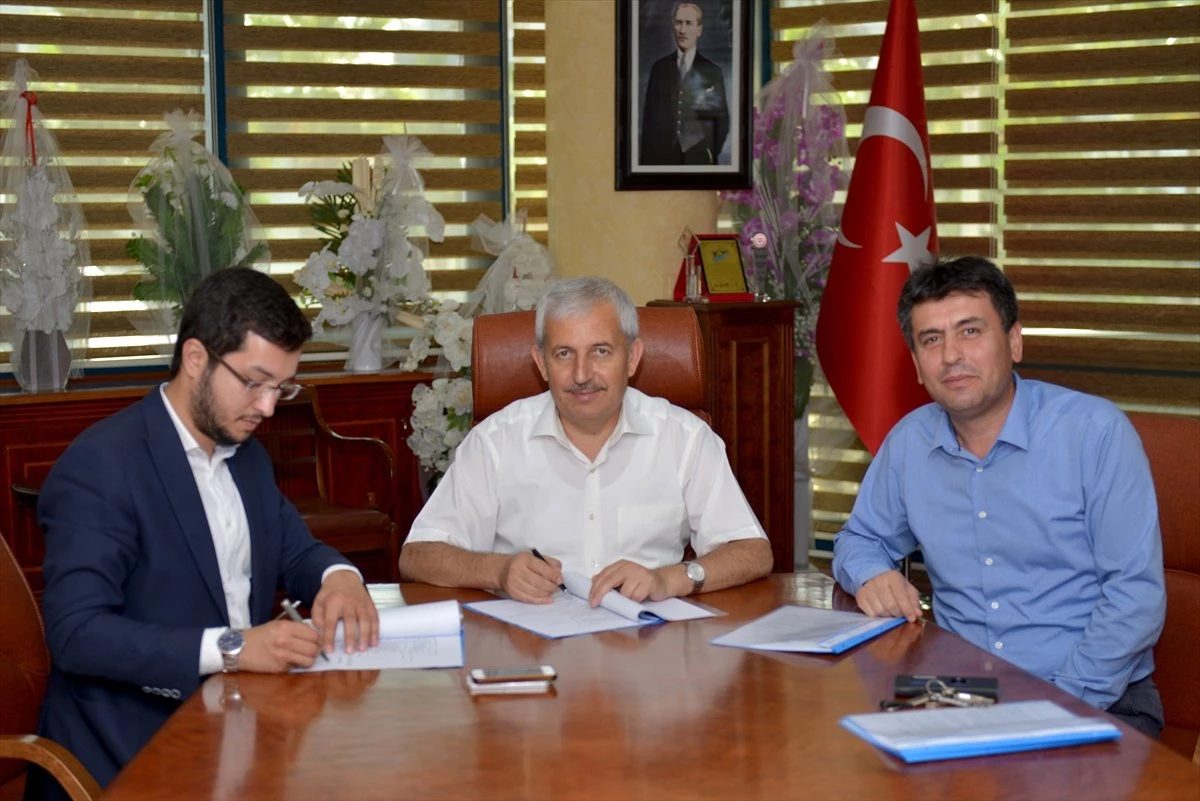 Kumluca Belediyesinde Toplu İş Sözleşmesi İmzalandı