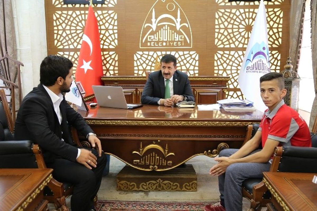 Ödül Alan Sporcuya Bir Ödül de Ekinci\'den