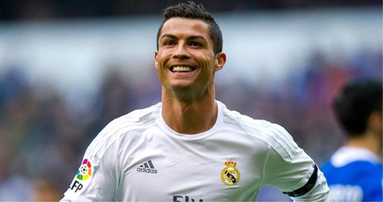 Real Madrid, Cristiano Ronaldo\'ya 5 Yıllık Yaklaşık 393 Milyon TL Teklif Edecek
