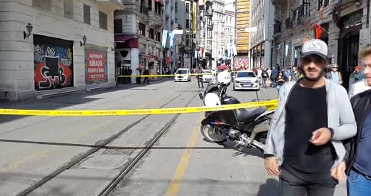 Son Dakika... İstiklal Caddesi'nde Şüpheli Paket Alarmı