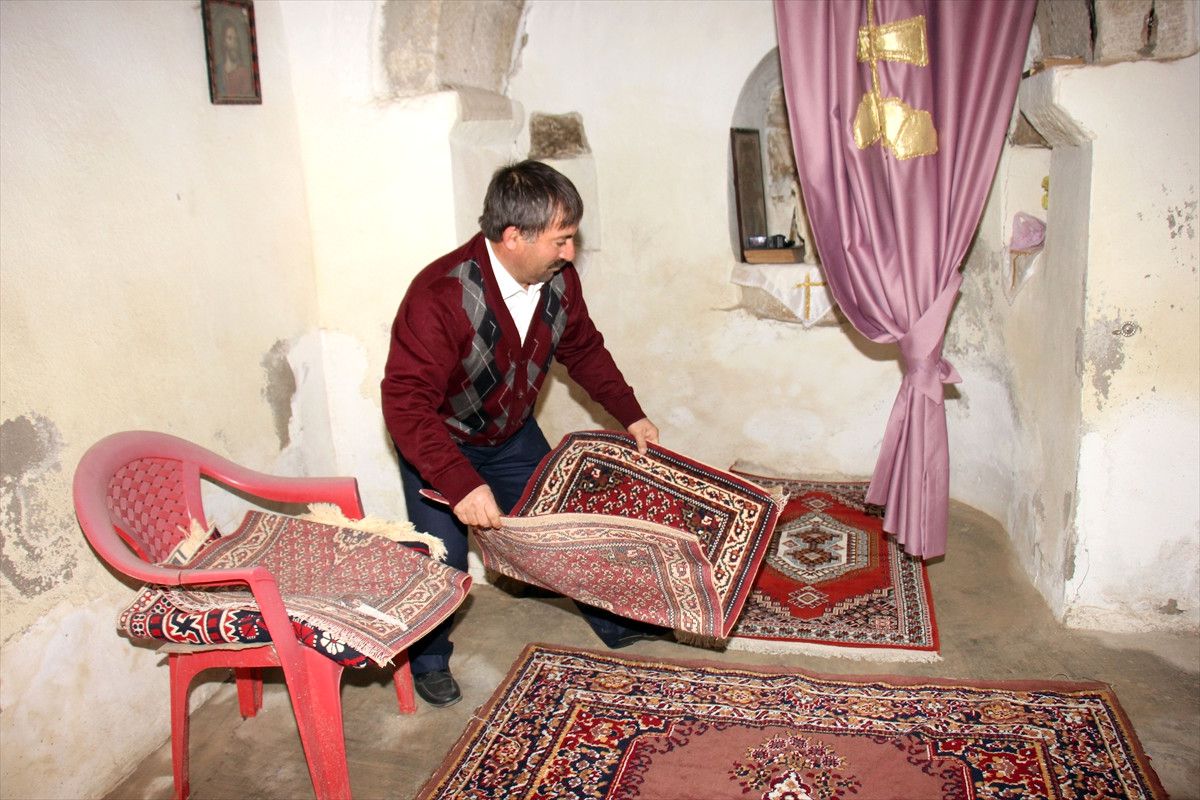 Tarihi Kilise İmama Emanet