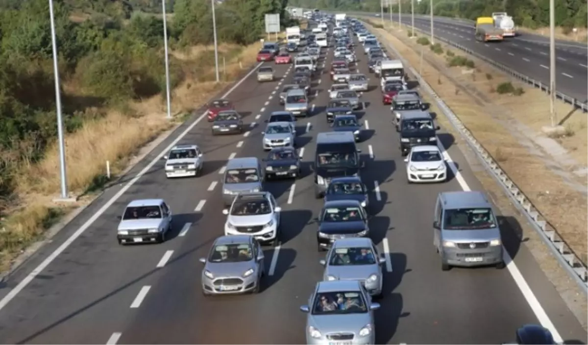 Tem Otoyolundaki Üstyapı Çalışması Tamamlandı