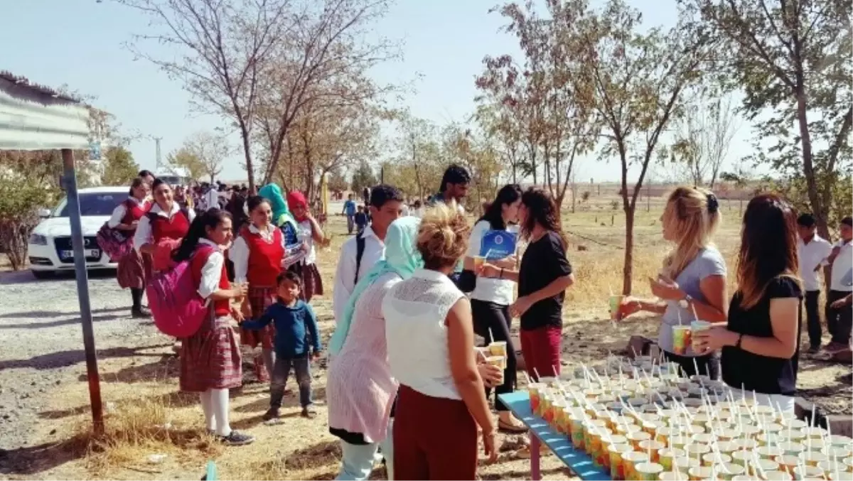 Yollarbaşı İlköğretim Okulunda Aşure Etkinliği