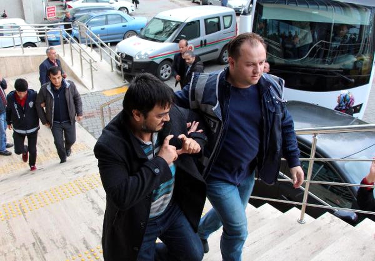 Zonguldak\'ta Fetö\'den 14 Kişi Adliyede