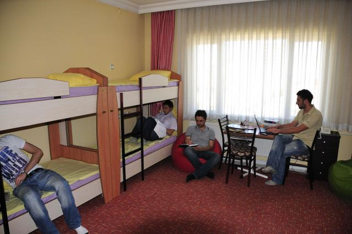 1-Yurtkur Genel Müdürü Aksu: 17-25 Aralık\'tan Sonra Yurt Sayısını 2 Katına Çıkardık