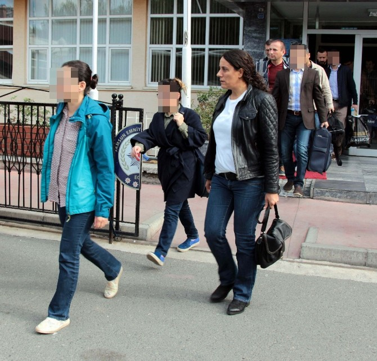 10 Hakim ve Savcı Adliyeye Sevk Edildi