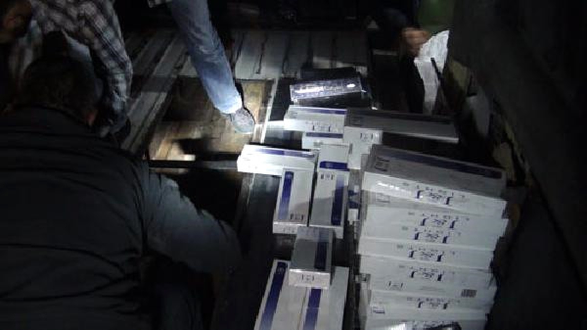 Amasya\'da 300 Paket Kaçak Sigara Ele Geçirildi