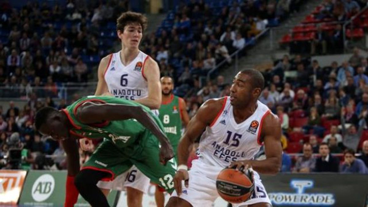 Anadolu Efes, Son Nefeste Tıkandı!