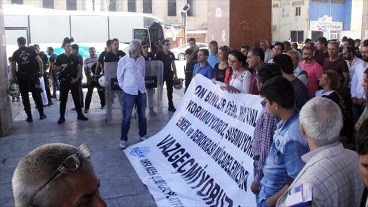 Ankara\'da Kesk Mitinginin Yasaklanmasına Şanlıurfa\'da Tepki