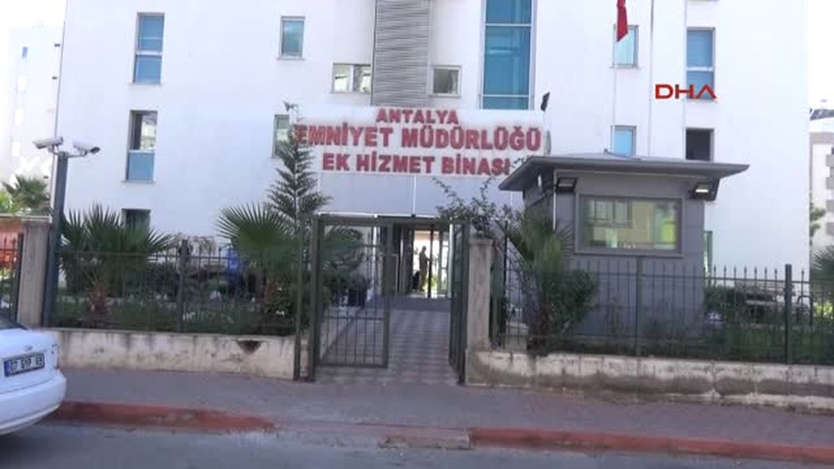 Antalya - Mesleği Sorulunca \'Dolandırıcılık\' Dedi
