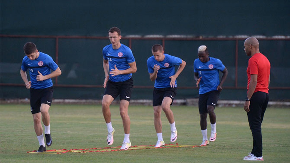 Antalyaspor\'da, Çaykur Rizespor Maçı Hazırlıkları