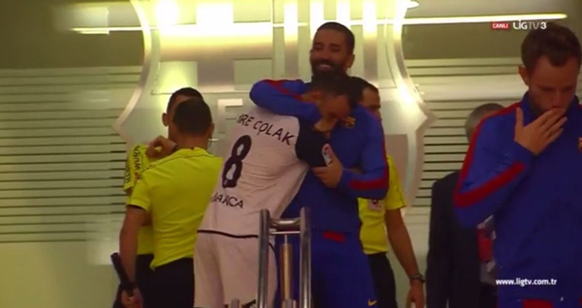 Arda'lı Barcelona, Emre Çolak'lı Deportivo'yu 4-0 Yendi