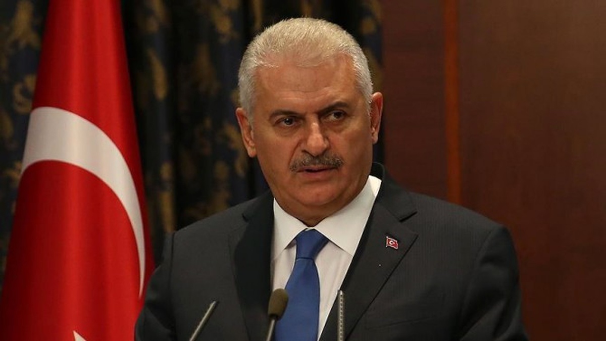 Başbakan Yıldırım, Gazetelerin Ekonomi Müdürleri ile Görüştü