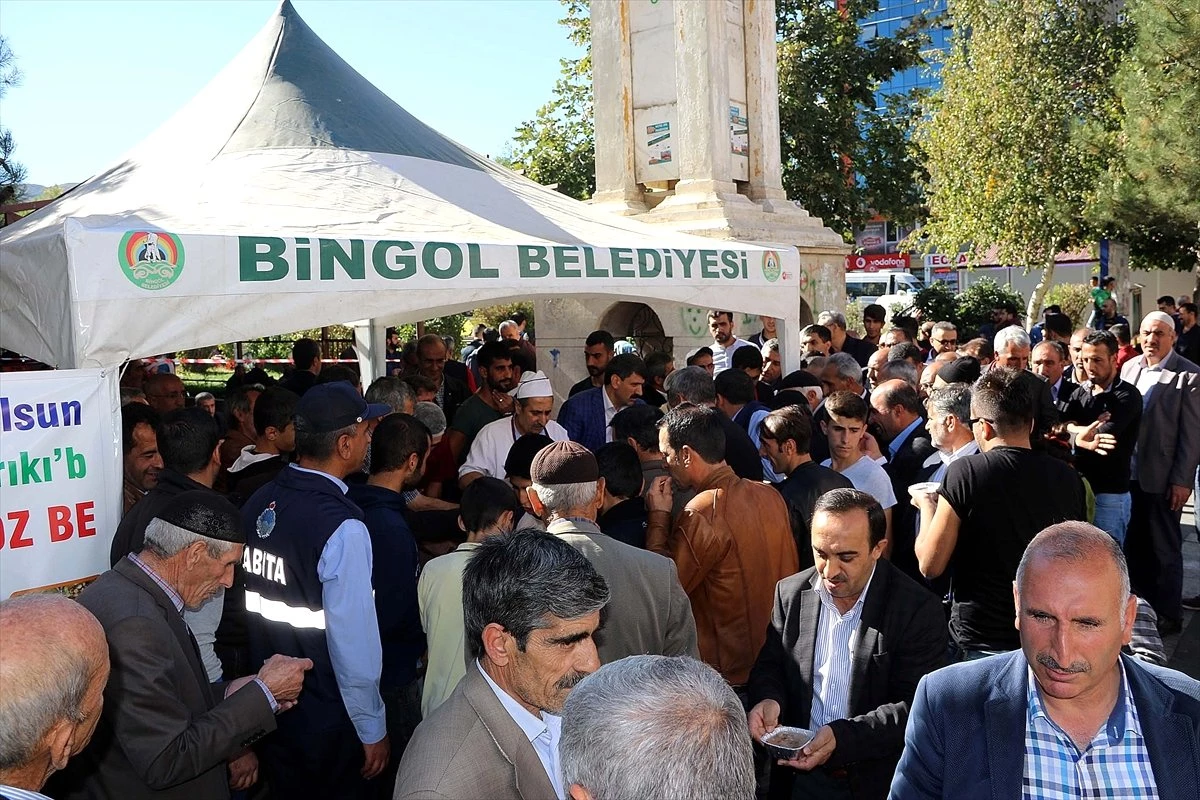 Bingöl Belediyesinden Aşure Etkinliği