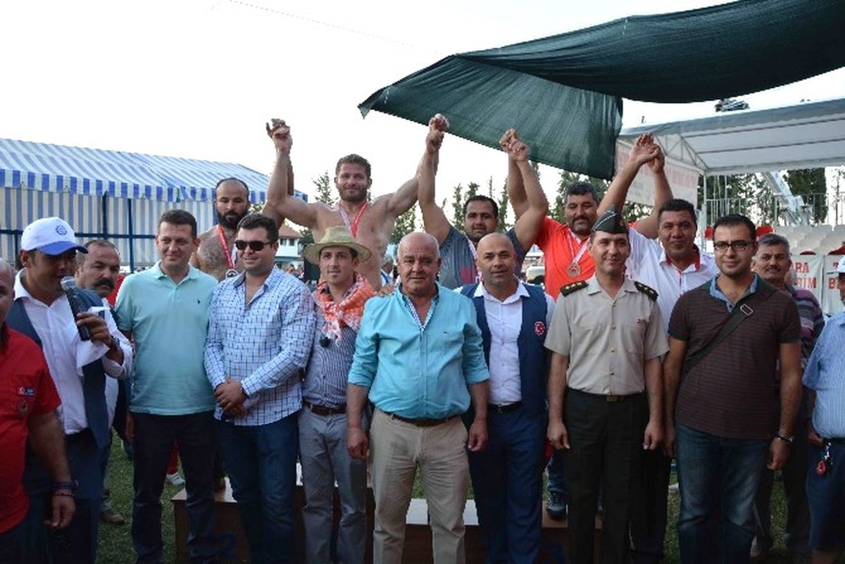 Dalyan\'da Başpehlivan İsmail Balaban