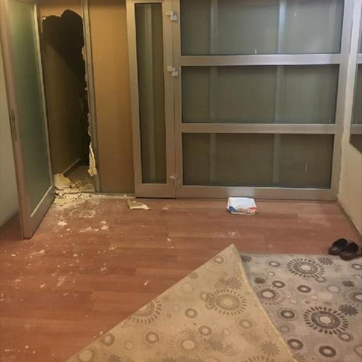 Kapatılan Okulun Çatı Katında Özel Oda ve Salon Bulundu
