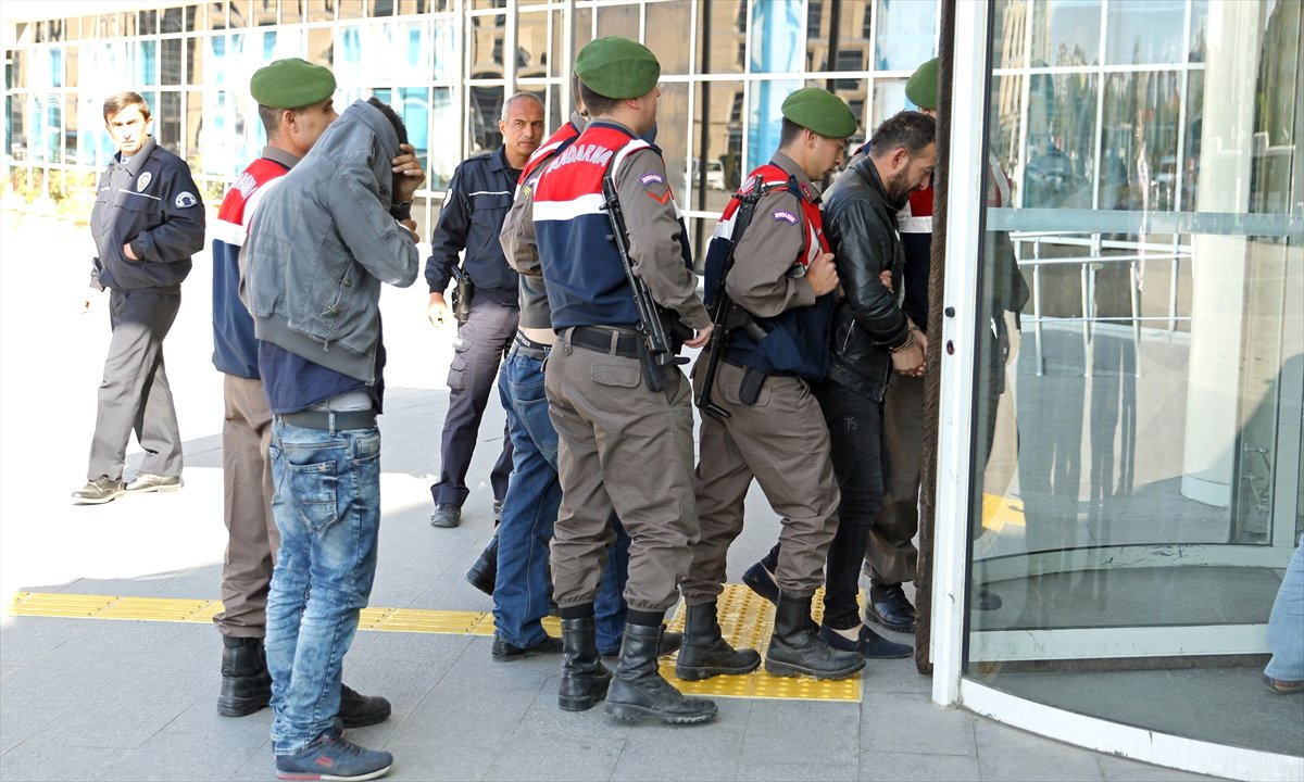 Kayseri\'de Uyuşturcu Şebekesi Çökeltildi