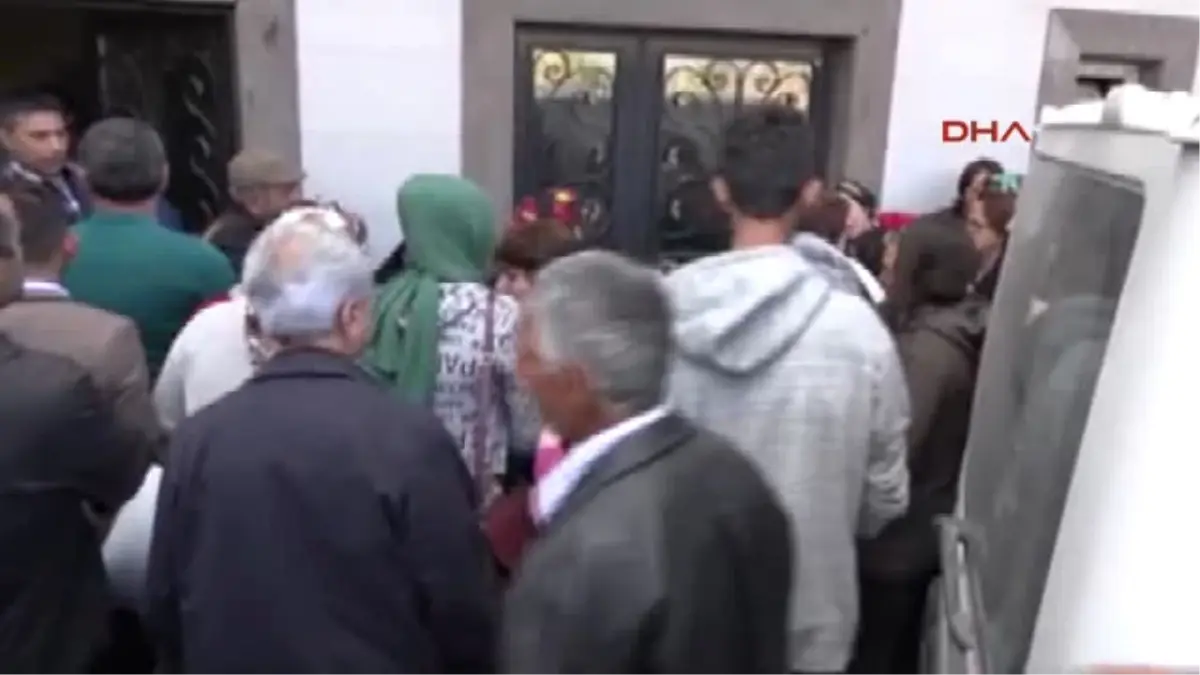 Kayseri Evlilik Hazırlığı Yapan Gelin Adayı Kayseri\'de Son Yolculuğuna Uğurlandı