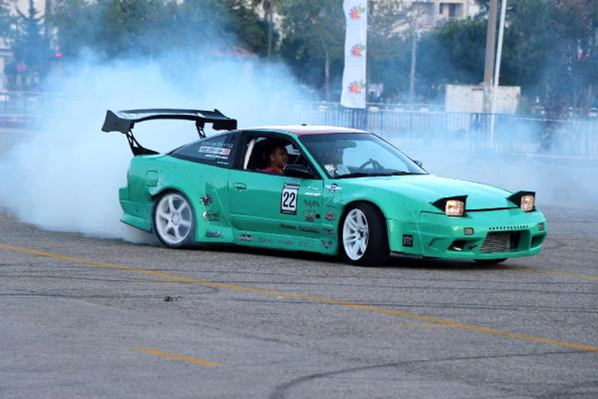 Kemer Otomobil Festivali\'nde Drift Şov