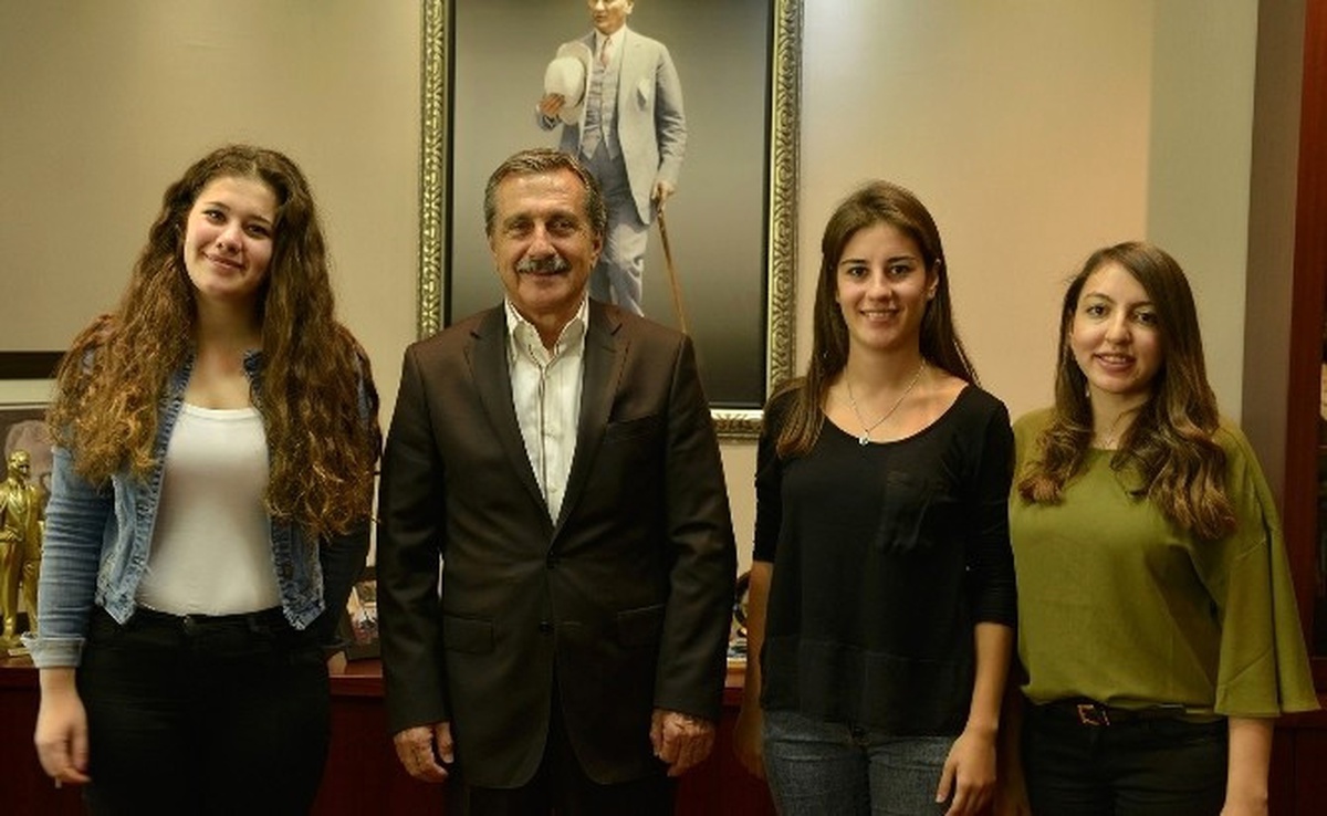 Kenti Gençlere Tepebaşı ve Kızılay Hazırlayacak