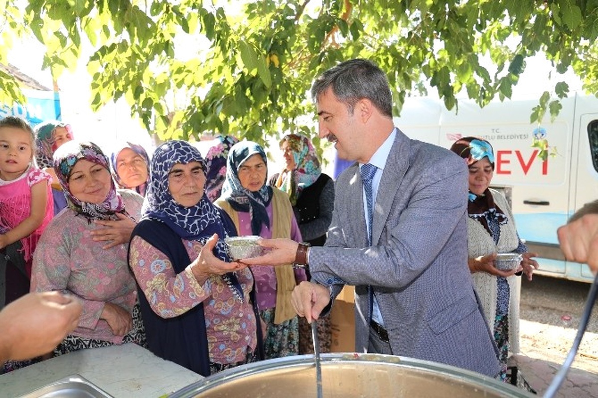 Musalar Yeniköy\'den Başkan Şirin\'e Parke Taşı Teşekkürü