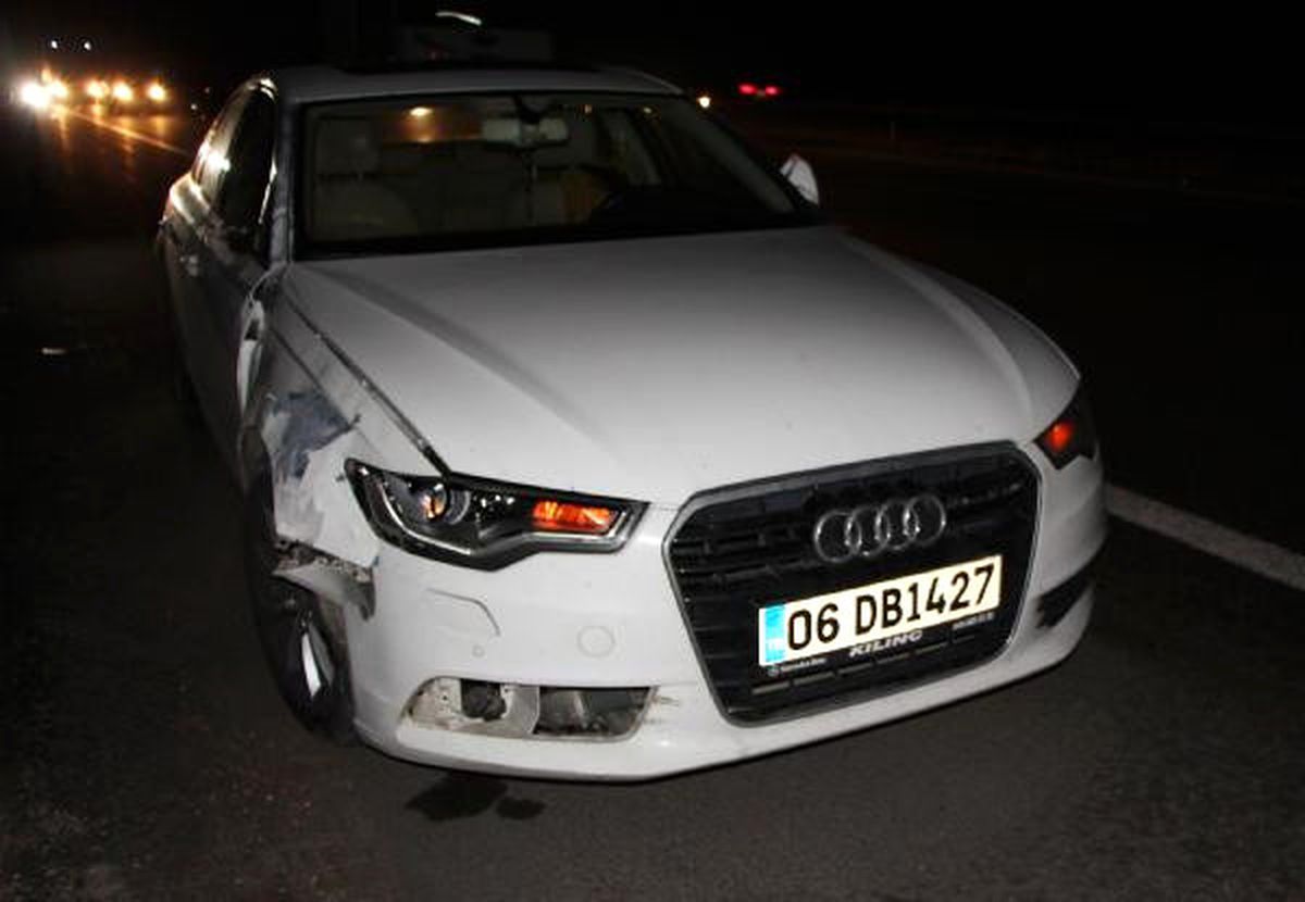 TEM'de Dehşete Düşüren Kaza! Önce Yola Savruldu, Sonra Diğer Araçlar Ezdi