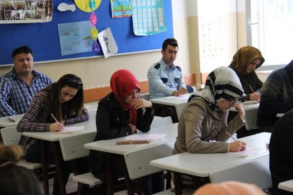 Zeytinburnu Bilgi Evleri\'ne Yoğun İlgi