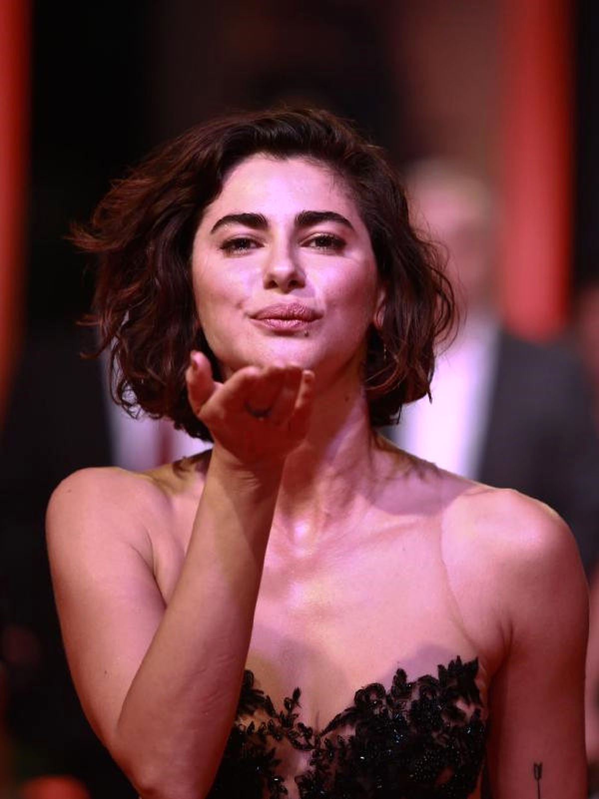 Antalya Film Festivali\'nde Sanatçılar Kırmızı Halıda