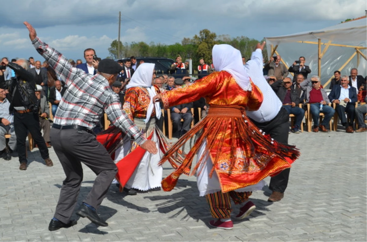 Bafra\'da Geleneksel 6. Aşure Etkinliği