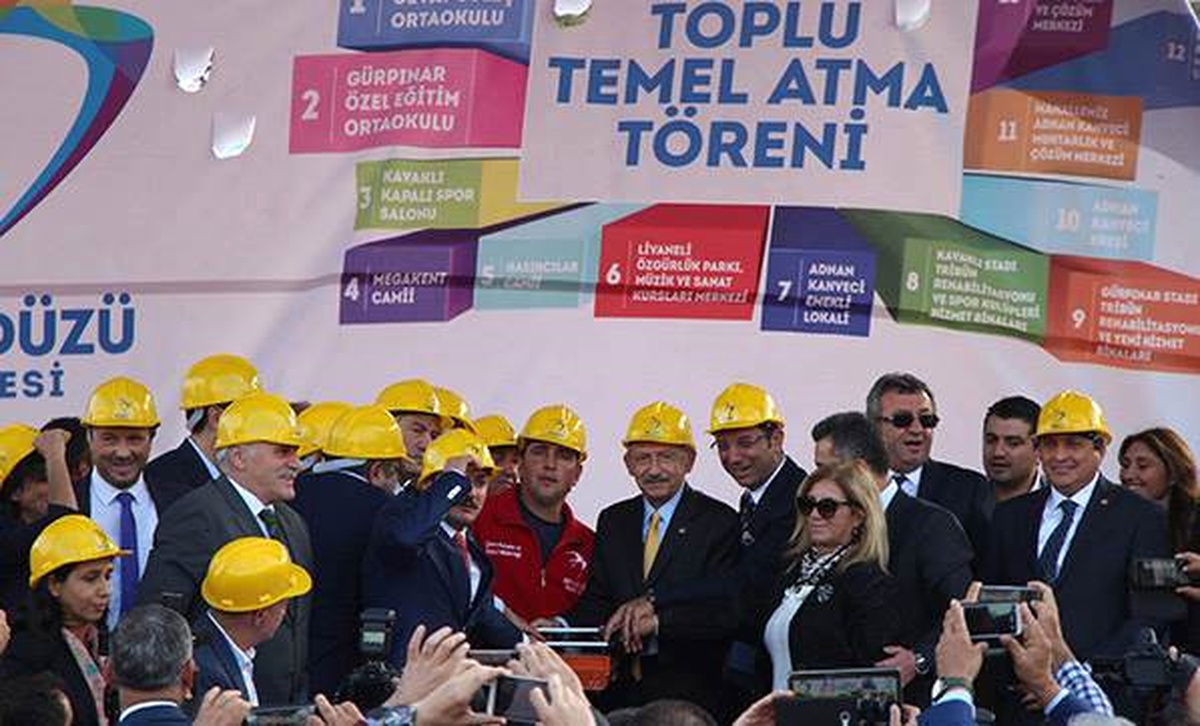 Beylikdüzü Belediyesi\'nin Toplu Temel Atma Töreni